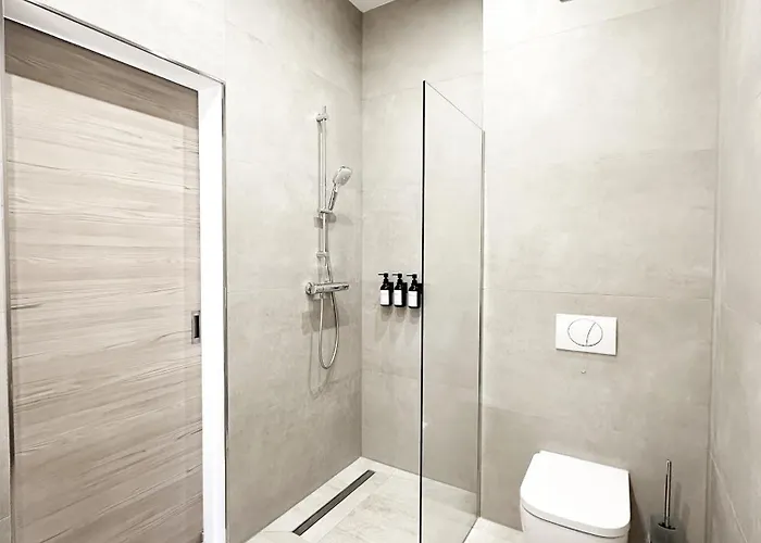 The Treasury 호텔 *