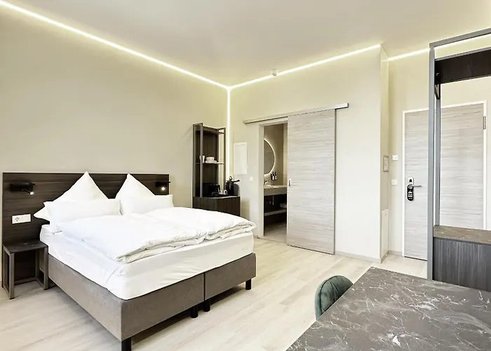 The Treasury 호텔 *